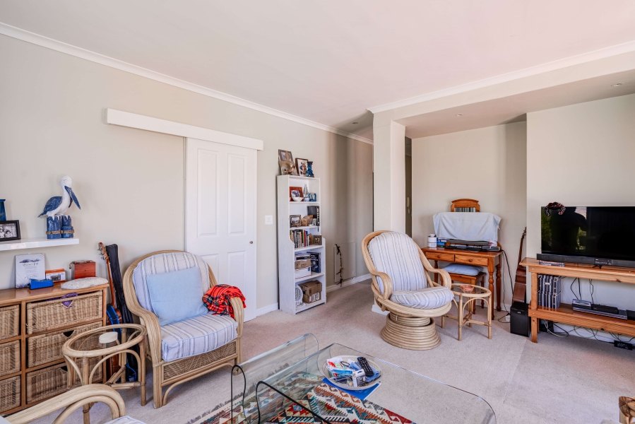 4 Bedroom Property for Sale in Glencairn Heights Western Cape